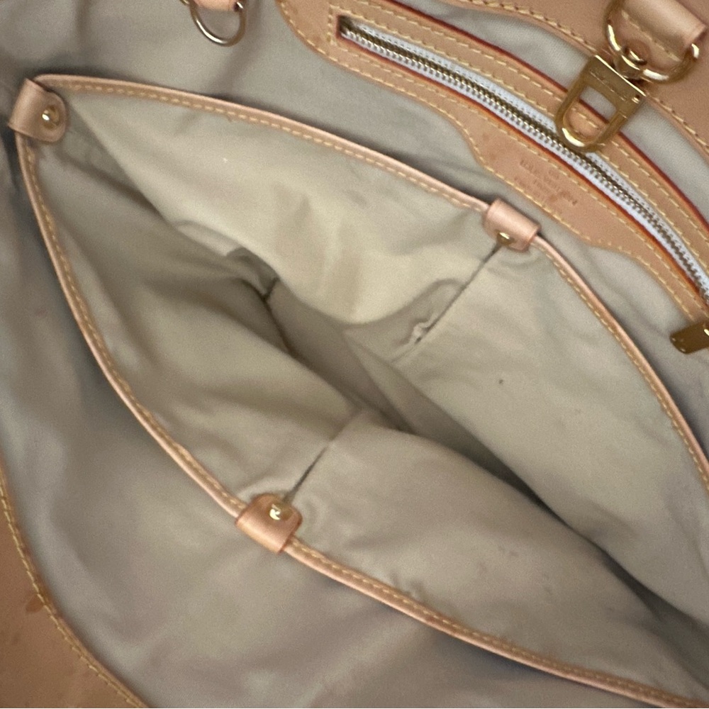 Louis Vuitton Checkered Tote Bag - Cream and Gray - Picture 5 of 7